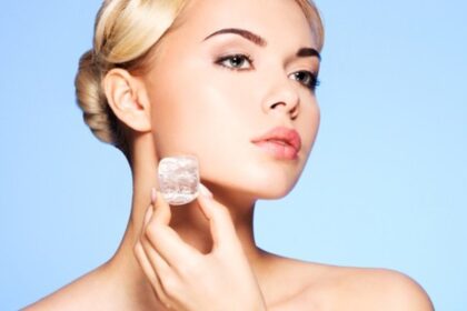Facial Icing: क्या आप जानते है मेकअप से पहले बर्फ लगाकर स्किन को रेडी किया जा सकता है