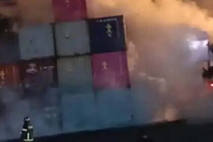 कंटेनर डिपो में ब्लास्ट, 43 लोगों की मौत, 450 से ज्यादा लोग घायल