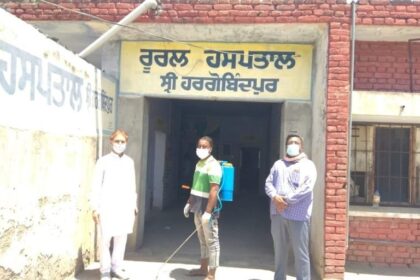 केंद्रीय मंत्री सोम प्रकाश की देखरेख में होशियारपुर क्षेत्र में चल रहा है सैनीटाइजेशन का काम