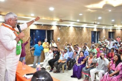 पश्चिम बंगाल की जनता भाजपा के नेतृत्व में राज्य के सुनहरे भविष्य की कहानी लिखने को तैयार : शेखावत