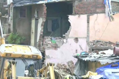 Big Breaking: भरभरा कर गिर गई 4 मंजिला इमारत, 11 लोगों की मौत; 7 गंभीर रूप से घायल