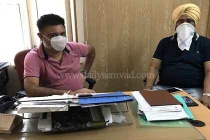 कोरोना को हराकर मेयर के OSD हरप्रीत सिंह वालिया आज से काम पर लौटे, ज्वाइन किया दफ्तर