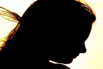 Jalandhar News: जालंधर के इस बड़े इंस्टीच्यूट के प्रोफेसर पर छात्राओं ने लगाए यौन शोषण के आरोप, जमकर हंगामा