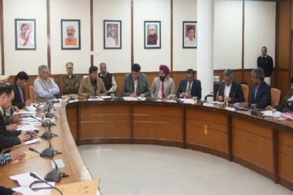 Haryana News: विस अध्यक्ष ज्ञान चंद गुप्ता ने हरियाणा, पंजाब और यूटी चंडीगढ़ के शीर्ष अधिकारियों के साथ की बैठक