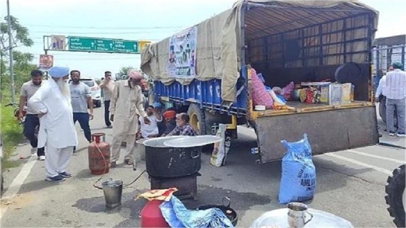 Punjab News: घर से निकलने से पहले पढ़ें ये खबर, इस Main हाईवे पर लगा धरना