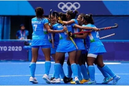 टोक्यो ओलंपिक: महिला हॉकी टीम पर इनामों की बारिश, खिलाड़ियों को मिलेंगे इतने रुपये