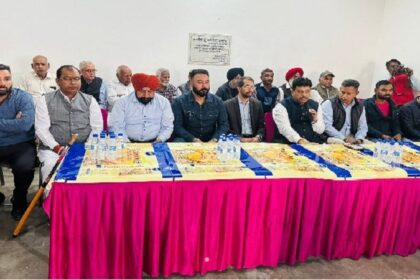 Jalandhar News: विधायक रमन अरोड़ा के नेतृत्व में बिजली विभाग के साथ की गई मीटिंग, सुनी गई लोगों की समस्याएं