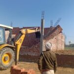 Jalandhar News: पांच साल बाद कांग्रेस विधायक के हलके में अवैध कालोनी पर चली डिच, कालोनाइजर ने निगम अफसर को धमकाया