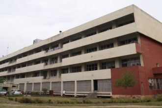 Punjab News: जालंधर के थाने में चोरी के आरोपी से मारपीट, जाने क्या है पूरा मामला