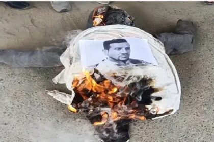 Punjab News: सिंगर जैजी बी के खिलाफ पंजाब में प्रदर्शन, किसान संगठन ने फूंका पुतला