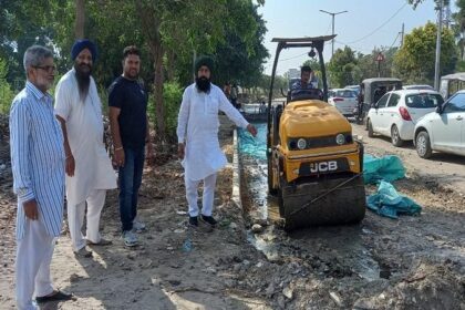 दशहरा उत्सव से पहले 120 फुटी रोड पूरी तरह से होगी सीसी फ्लोरिंग: कमलजीत सिंह भाटिया