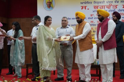 Punjab News: नौजवानों को मेरिट के आधार पर मिला रोज़गार- किरनदीप कौर