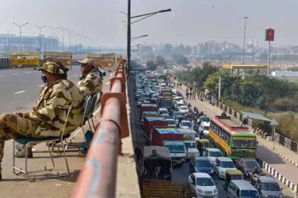 किसान आंदोलन : हाईवे फिर से बंद, टिकैत के आह्वान पर किसानों की बढ़ रही है तादाद