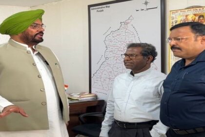 Punjab News: एन.आर.आई. मामलों संबंधी मंत्री द्वारा कंट्रोल रूम का निरीक्षण