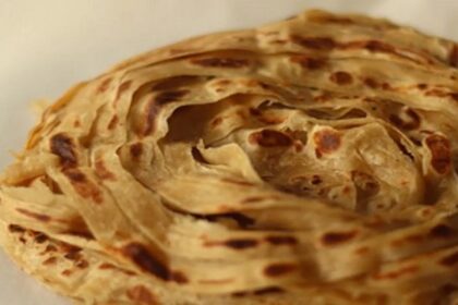 Lachha Paratha: सुबह के नाश्ते में ट्राई करें लच्छा पराठा, पढ़ें बनाने की विधि