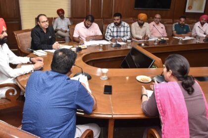 Punjab News: लालजीत सिंह भुल्लर द्वारा मनरेगा के अधीन काम करते मुलाजिमों को ESI के दायरे में लाने के हुक्म