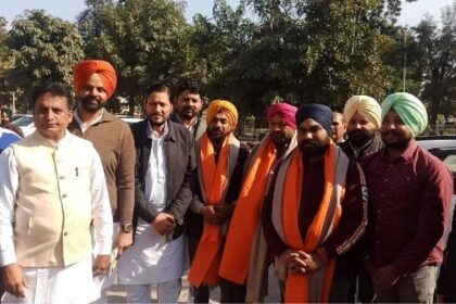 Punjab News: लीबिया से पंजाब लौटे युवकों ने बयां किया दर्द, कहा- हमें 2.50 लाख रुपए में बेचा गया