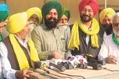 Punjab News: आज पंजाब के राज्यपाल को सौंपा जाएगा मांग पत्र, मोहाली पहुंचे हजारों किसान