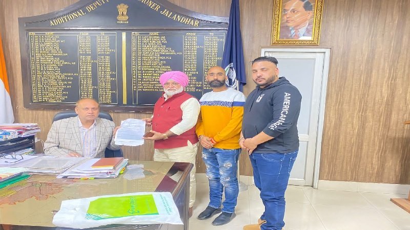 Jalandhar News: मनरेगा योजना के तहत फर्जीवाड़ा करके चहेतों को बांटी जा रहीं रेवडिय़ां- अमरजीत अमरी