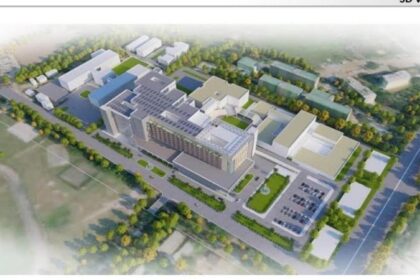 डॉ. बी.आर. अम्बेडकर मेडिकल कॉलेज के लिए भूमि के लीज डीड पर हस्ताक्षर