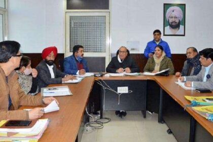 जालंधर: मेयर जगदीश राजा की अगुवाई में F&CC मीटिंग में 2.50 करोड़ के प्रस्ताव पेश