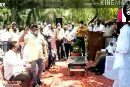 LIVE: जालंधर में निगम यूनियनों का हंगामा, पार्षदों का किया बहिष्कार, जमकर नारेबाजी, देखें VIDEO