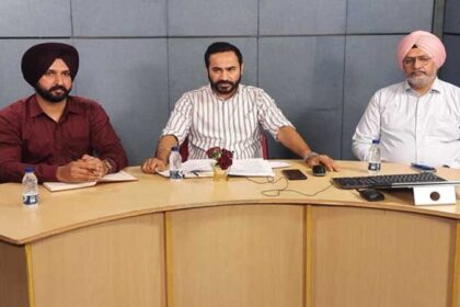 स्कूली शिक्षा को गुणावत्तापूर्वक और मानक बनाने के लिए स्कूल प्रमुख स्टाफ की सहायता से जुगतबंदी बनाएं: मीत हेयर