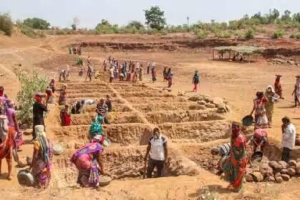 MGNREGA Wage Rates: केंद्र सरकार का बड़ा तोहफा, मनरेगा की मजदूरी में बढ़ोतरी, नोटिफिकेशन जारी