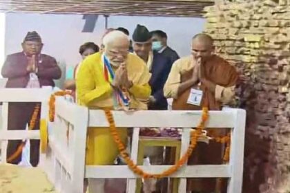 PM मोदी ने लुंबिनी में मायादेवी मंदिर में किया पूजा-पाठ, कहा- मैं आज बहुत खुश हूं