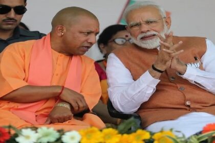 UP News: पांच साल में दस गुना बढ़ गयी वाराणसी में पर्यटकों की संख्या