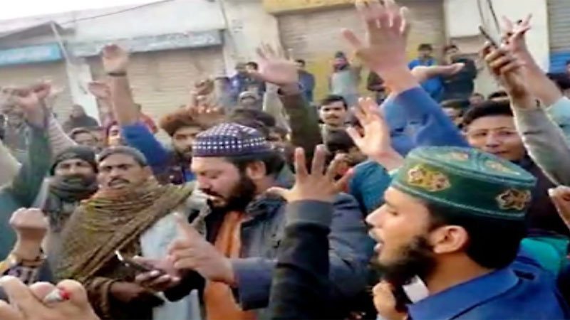 मुस्लिम युवक ने ग्रंथी की बेटी को किडनैप कर जबरन करवाया धर्मान्तरण, फिर निकाह किया, मुसलमानों ने ननकाना साहिब गुरुद्वारे पर पथराव किया