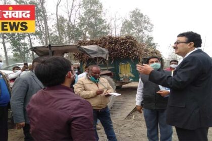 सीएम योगी के निर्देश पर किसानों का हाल-चाल लेने गांव-गांव पहुँची यूपी की टाप ब्यूरोक्रेसी