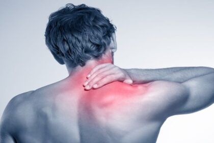 Neck Pain: गर्दन के दर्द से राहत पाने के लिए अपनाएं ये टिप्स