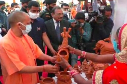 आत्मनिर्भरता का आधार व एमएसएमई की जान है ओडीओपी : योगी आदित्यनाथ