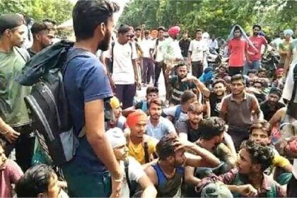 Punjab News: अग्नीवीर परीक्षा देने आए नौजवानों ने किया पटियाला रोड जाम, जाने क्यों