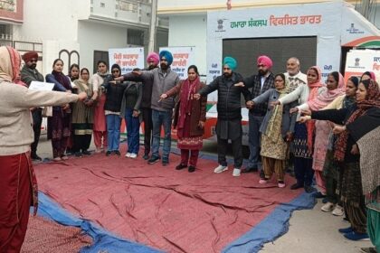 Jalandhar News: विकसित भारत संकल्प यात्रा के दौरान राज्य भर में अब तक 130451 आयुष्मान भारत कार्ड हुए जारी