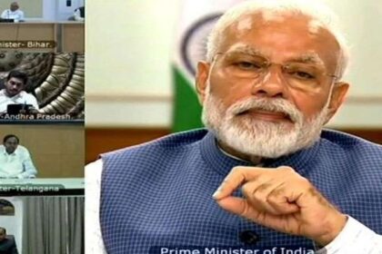 कोरोना वायरस पर PM मोदी ने मुख्यमंत्रियों से की बात, कहा- लॉकडाउन फायदेमंद, कई राज्य बढ़ाने के पक्ष में