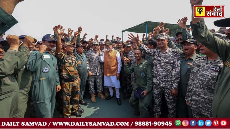 pm modi in adampur