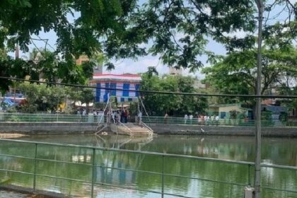 Accident News: बड़ा हादसा, धार्मिक पूजा के दौरान मंदिर के तालाब में डूबे 5 पुजारी