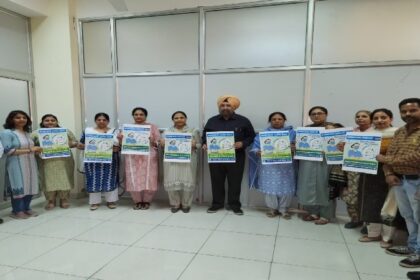Punjab News: पंजाब स्वास्थ्य विभाग ने स्वास्थ्य सेवा में नर्सों के योगदान को दर्शाने वाला पोस्टर किया जारी