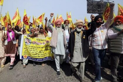 Farmers Protest: किसानों का आज दिल्ली कूच, ट्रैक्टर से नहीं ट्रेन और बसों से जाएंगे जंतर-मंतर