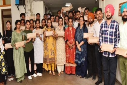 Punjab News: डॉ. बलजीत कौर ने 35 क्लर्कों को सौंपे नियुक्ति पत्र