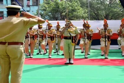 Punjab Police Recruitment: पुलिस विभाग में कांस्टेबल और सब इंस्पेक्टर के पदों पर निकली बंपर वैकेंसी, ऑनलाइन करें आवेदन