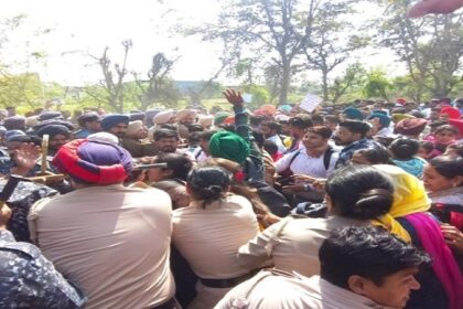 Punjab News: सीएम मान के आवास के सामने बेरोजगार अध्यापकों और पुलिस में झड़प