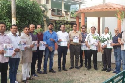 मोदी सरकार के 8 वर्ष सेवा और सुशासन के पूरे करने पर लगाए फलदार पौधे: राकेश राठौर