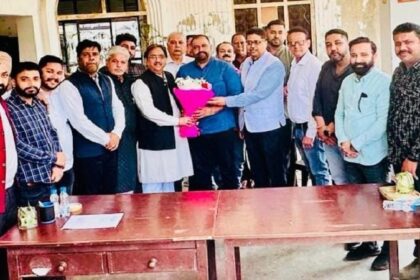 Jalandhar News: भाजपा के प्रदेश महामंत्री राकेश राठौर ने साथियों सहित किया रिंकू का पुष्पित अभिनंदन