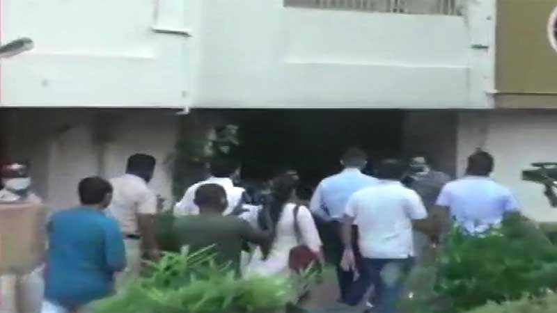 सुशांत डेथ केस में सैमुअल मिरांडा गिरफ्तार, रिया चक्रवर्ती के भाई को NCB अपने साथ ले गई