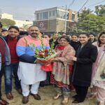 Jalandhar News: सांसद सुशील रिंकू ने मॉडल टाउन के मसंद चौक का सौंदर्यीकरण के बाद उद्घाटन किया