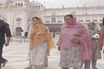 Punjab News: पहली बार गोल्डन टेंपल पहुंचा मूसेवाला का छोटा भाई, बलकौर सिंह ने चुनाव न लड़ने की बताई वजह