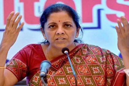 PM मोदी के 20 लाख करोड़ रुपये के पैकेज में किसे क्‍या मिला? पढ़ें- वित्त मंत्री के बड़े ऐलान